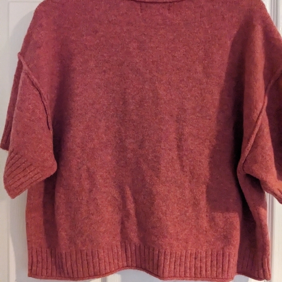 Truth by Republic Short Sleeve Crewneck Sweater - Picture 5 of 5